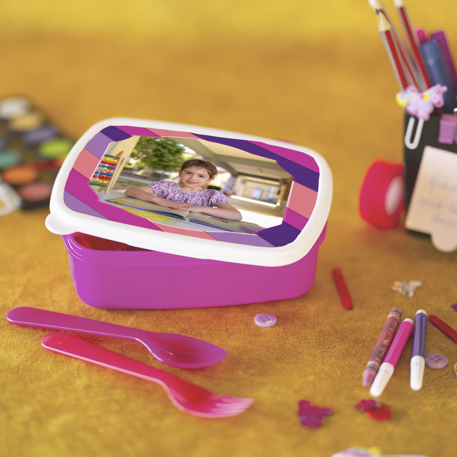 Δοχείο φαγητού πολύχρωμα γεωμετρικά σχέδια