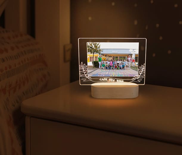 Οριζόντιο φωτιστικό plexiglass φυλλαράκια