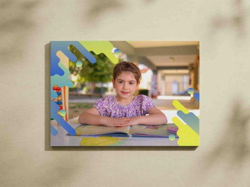 Free_Canvas_Mockup_13